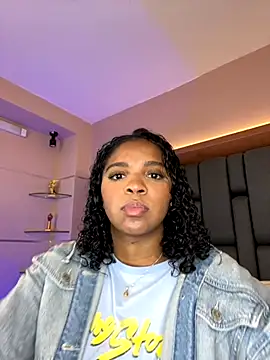 LisaMendez online show from October 2025 12:30:01 AM