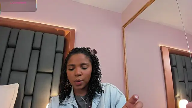 LisaMendez online show from February 2026 03:59:02 AM