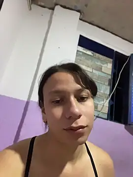 Snapshot of Tania_Gate chatting on July 2026 12:16:01 AM Tania Gate online show from July 2026 12:16:01 AM