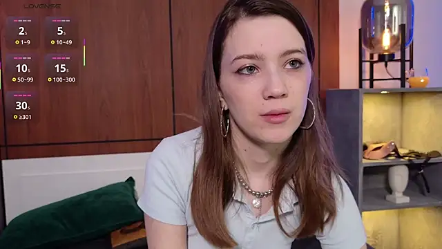 Snapshot of Alison_kisss chatting on June 2026 05:21:02 PM Alison kisss online show from June 2026 05:21:02 PM