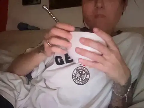 dddasani online show from November 2025 02:06:02 AM