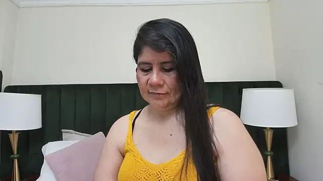 Snapshot of kiraGeiner chatting on September 2025 04:55:02 AM kiraGeiner online show from September 2025 04:55:02 AM