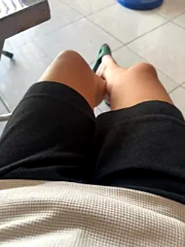 sharon-Hanna online show from November 2025 01:16:01 AM