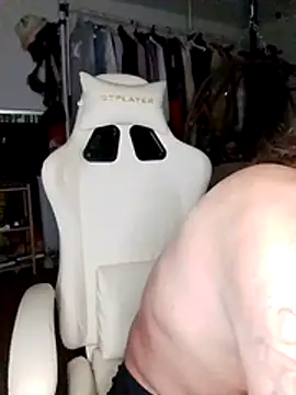 Snapshot of SugarThug chatting on July 2026 11:09:02 PM SugarThug online show from July 2026 11:09:02 PM