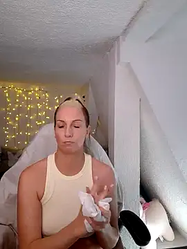 SexyJulia21 online show from March 2025 10:20:02 AM