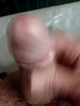 69dagosto online show from April 2026 01:22:01 PM