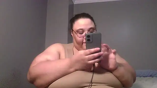 Snapshot of SexyBBW10790 chatting on July 2026 12:04:02 AM SexyBBW10790 online show from July 2026 12:04:02 AM