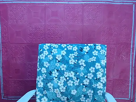 wild rose69 online show from April 2026 10:51:02 PM