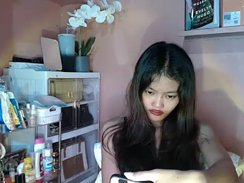 skinny gracie online show from October 2025 01:53:02 PM