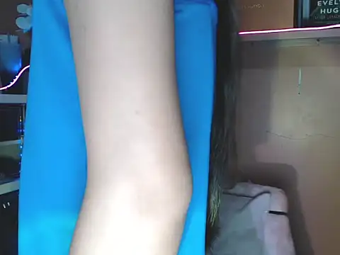 skinny gracie online show from December 2025 08:37:02 PM