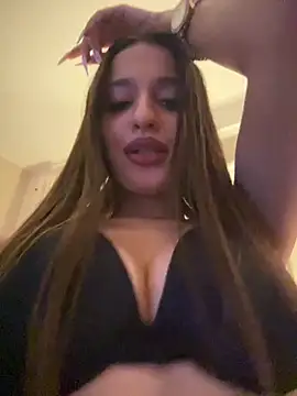 Anyssia online show from April 2026 09:13:01 AM