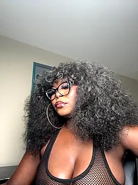 WomanNextdoor1 online show from November 2025 11:58:01 AM