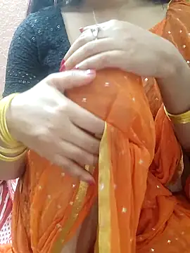 Snapshot of Hot-rima chatting on February 2026 02:44:01 AM Hot-rima online show from February 2026 02:44:01 AM