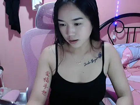 Snapshot of Wynxx chatting on October 2025 05:39:02 AM Wynxx online show from October 2025 05:39:02 AM