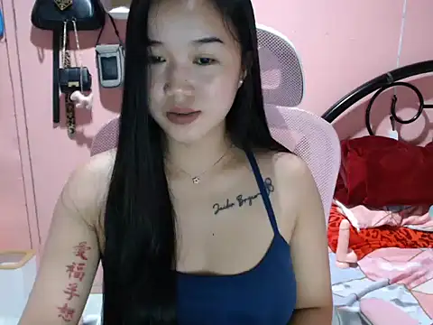 Snapshot of Wynxx chatting on February 2026 09:39:02 AM Wynxx online show from February 2026 09:39:02 AM