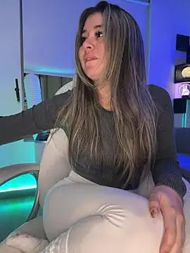 Snapshot of Sharon_07 chatting on January 2025 11:23:01 PM Sharon 07 online show from January 2025 11:23:01 PM