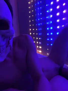 Snapshot of SalemStratton chatting on October 2025 07:09:01 AM SalemStratton online show from October 2025 07:09:01 AM