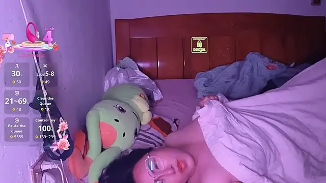 Liqinqin online show from September 2025 09:47:02 PM