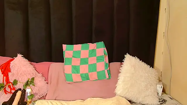 AmazingDarkDoll online show from September 2025 05:01:02 AM