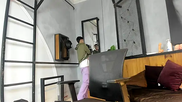 Dani mc1 online show from October 2025 11:28:01 AM