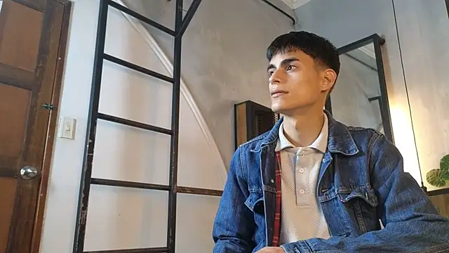 Dani mc1 online show from December 2025 11:26:02 AM