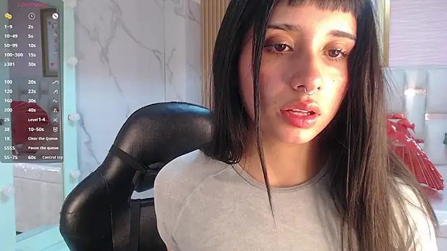 allyssa bellini s online show from October 2025 08:55:02 AM