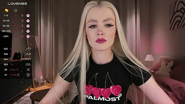 Snapshot of sashaloveyou chatting on March 2026 11:43:01 PM sashaloveyou online show from March 2026 11:43:01 PM