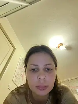 Snapshot of missevacrystal chatting on December 2025 09:18:02 AM missevacrystal online show from December 2025 09:18:02 AM