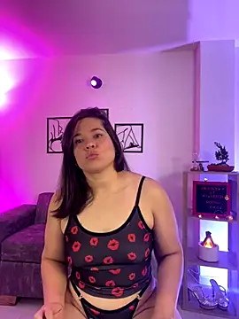 leiablack online show from October 2025 12:06:01 PM