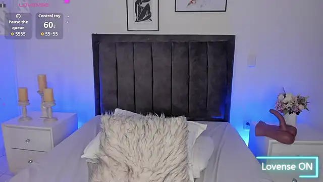 Snapshot of ashlye_white chatting on February 2026 06:22:01 AM ashlye white online show from February 2026 06:22:01 AM