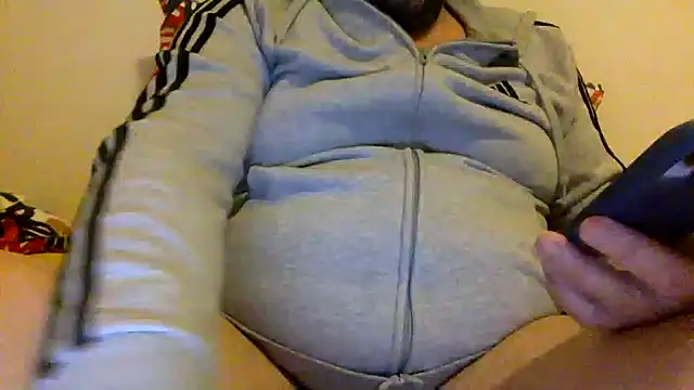 steve669 hot online show from October 2025 04:40:02 PM