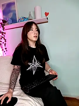 Amber-08 online show from September 2025 02:00:02 PM