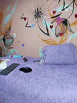 Amber-08 online show from October 2025 01:33:02 PM