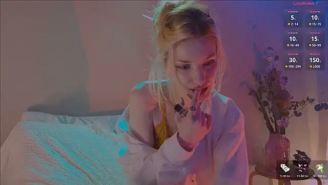 WendyGilber online show from April 2026 08:00:02 PM