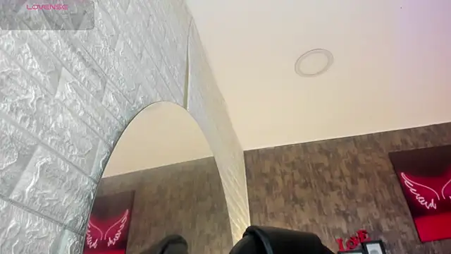 Snapshot of marian__stone chatting on September 2025 05:36:01 PM marian stone online show from September 2025 05:36:01 PM