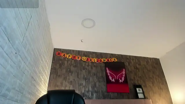 Snapshot of marian__stone chatting on November 2025 06:39:01 PM marian stone online show from November 2025 06:39:01 PM