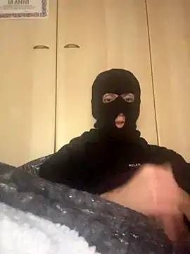 xTom20XX online show from October 2025 01:17:01 AM