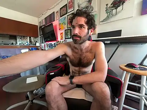 Pupscritch online show from February 2026 06:50:02 PM