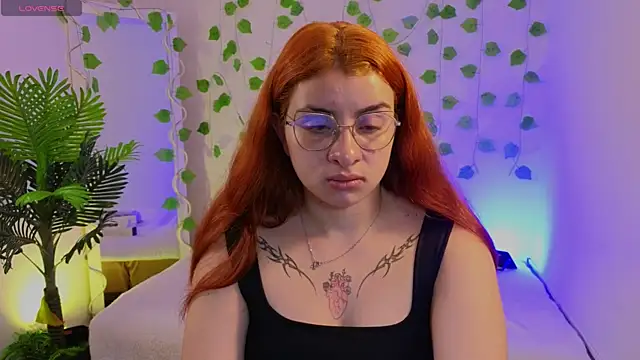 Naomy tay1 online show from September 2025 03:11:02 AM