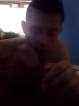 PitudoWuero online show from September 2025 10:03:02 PM