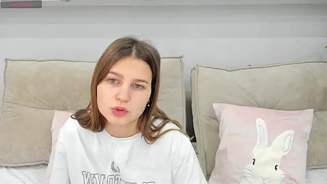 Elle Ellise online show from October 2025 12:52:02 AM