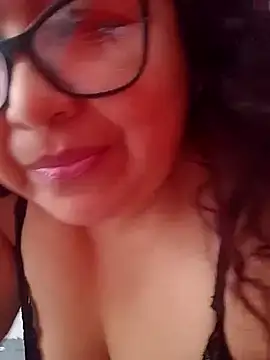 ladytropical1 online show from October 2025 04:26:01 PM