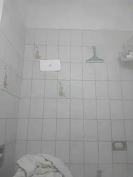 Snapshot of Auroraluna_- chatting on July 2026 05:52:01 PM Auroraluna - online show from July 2026 05:52:01 PM