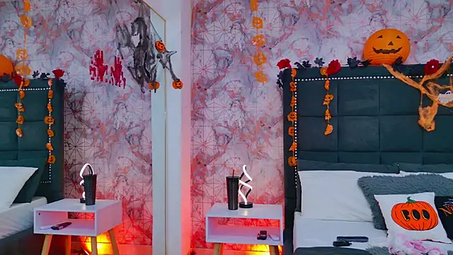 Angelique Angell online show from October 2025 07:58:02 PM