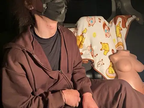 Snapshot of CAMEL1913 chatting on March 2026 05:45:01 PM CAMEL1913 online show from March 2026 05:45:01 PM