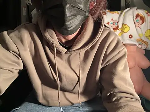 Snapshot of CAMEL1913 chatting on April 2026 05:55:01 PM CAMEL1913 online show from April 2026 05:55:01 PM