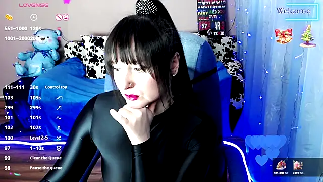 MilaRay online show from January 2025 01:54:01 PM