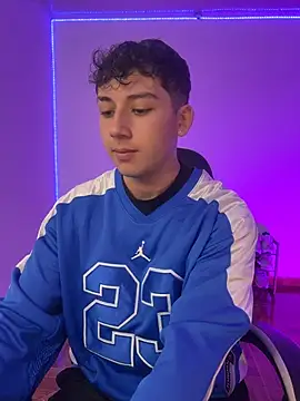 Casper   kyy online show from November 2025 06:30:02 PM