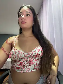 Snapshot of lana_rousse01 chatting on December 2025 01:02:02 AM lana rousse01 online show from December 2025 01:02:02 AM