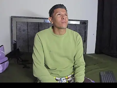 lindoshot sexlove online show from September 2025 03:30:02 AM